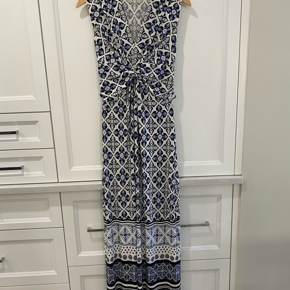 Pattern sleeveless dress - Picture 4 of 4